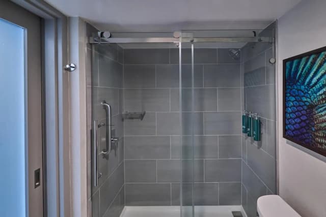 安克拉治希爾頓飯店-豪華客房, 1 張特大雙人床-10