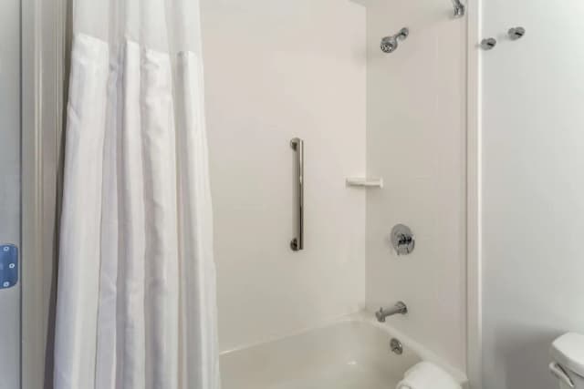 芝加哥北岸/埃文斯頓希爾頓花園飯店-標準大床-9