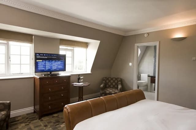 ホテル デュ ヴァン カニザロ ハウス-クラシック ダブルルーム パークビュー-4