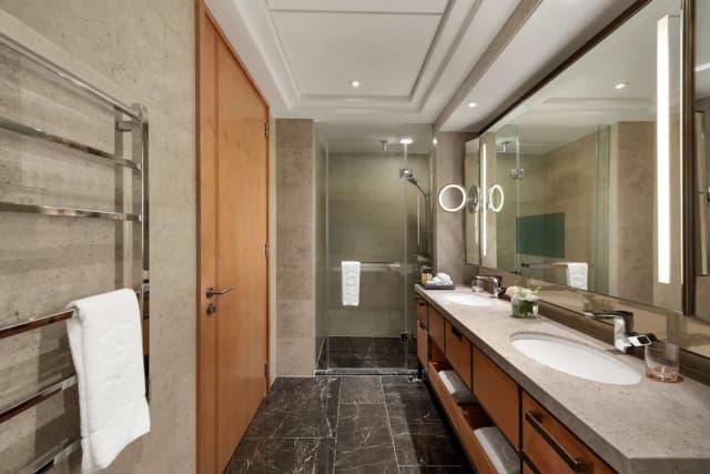 Shangri-La The Shard, London-尊贵客房, 1 张特大床 (Shard)-4