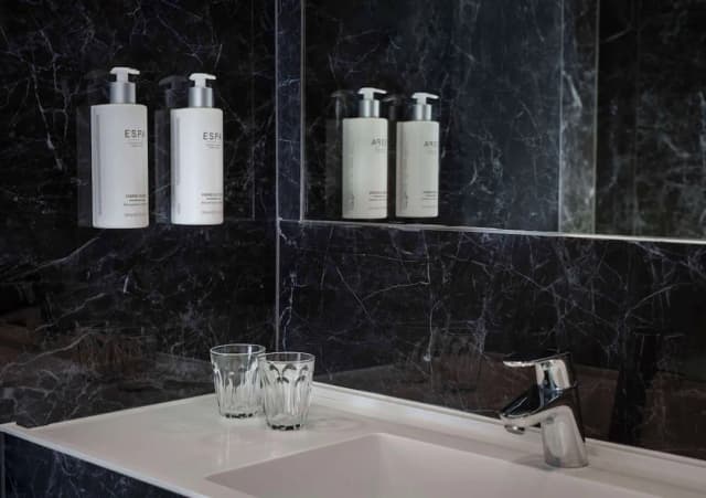 パーク プラザ ビクトリア ロンドン-スーペリア ルーム クイーンベッド 1 台-6