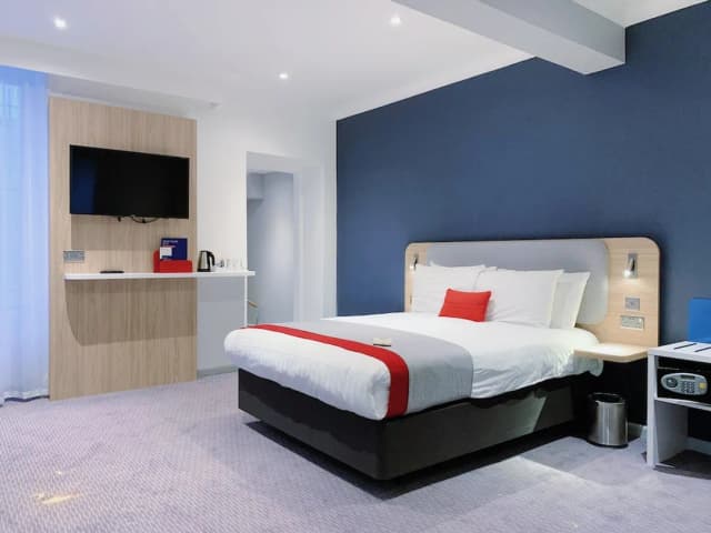 홀리데이 인 익스프레스 런던 빅토리아 바이 IHG-스탠다드룸, 더블침대 1개 및 소파베드-7