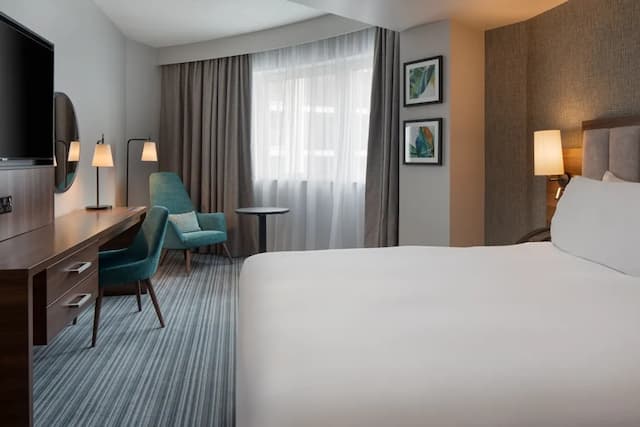 DoubleTree by Hilton London - Chelsea-Room, 1 Queen Bed-1