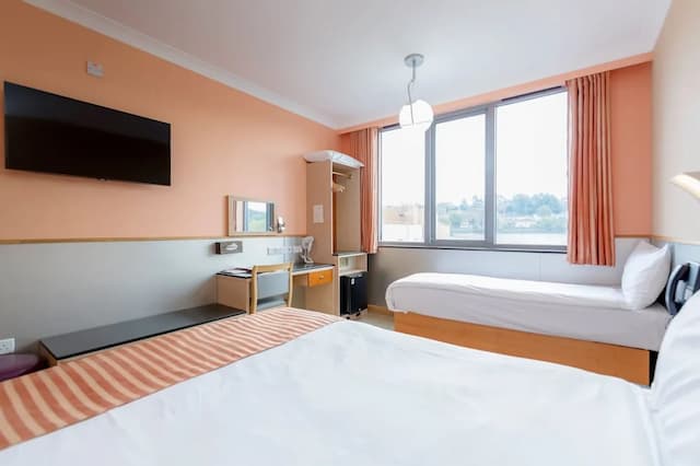Eurotraveller Hotel-Premier Harrow-三人房-1