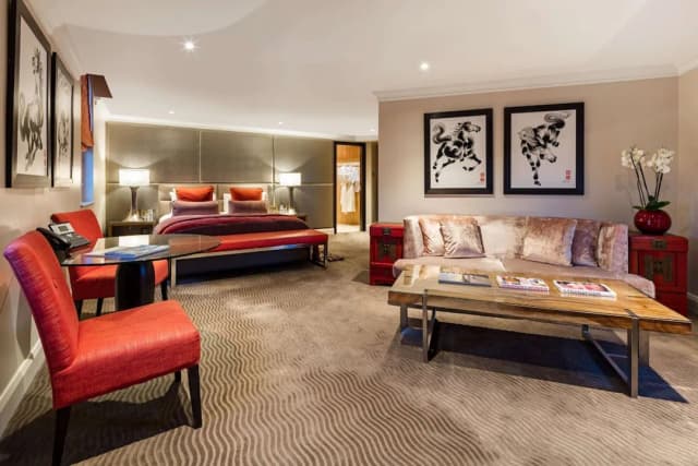 Radisson Blu Hotel, London Mercer Street-Suite, Corner-12