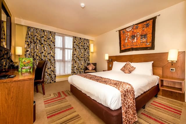 チェシントン リゾート ホテル-Safari Family room-1