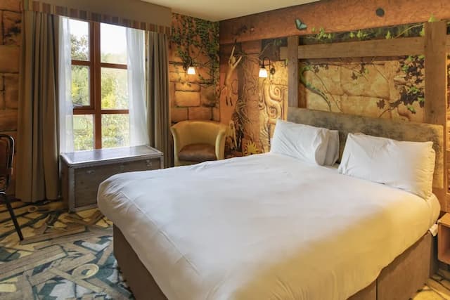 チェシントン リゾート ホテル-Azteca Monkey family room-2