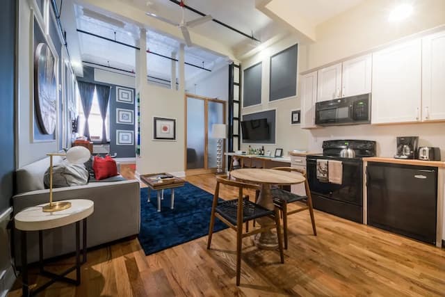 헨리 노만 호텔-프리미엄 스위트 (Suite)-1