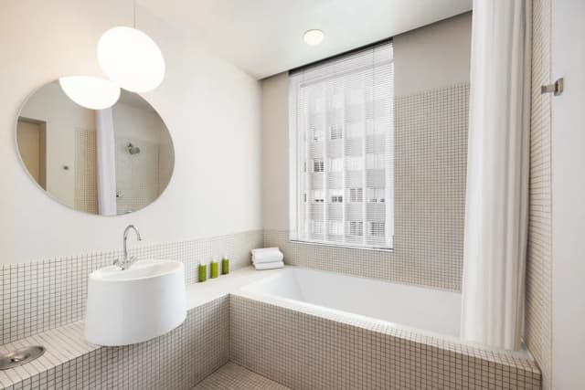 德爾菲飯店-高級客房, 1 張特大雙人床-4