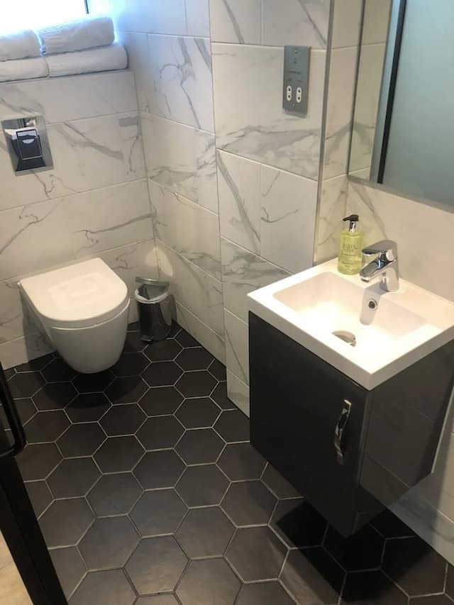 Euston Square Hotel-标准双人房-4