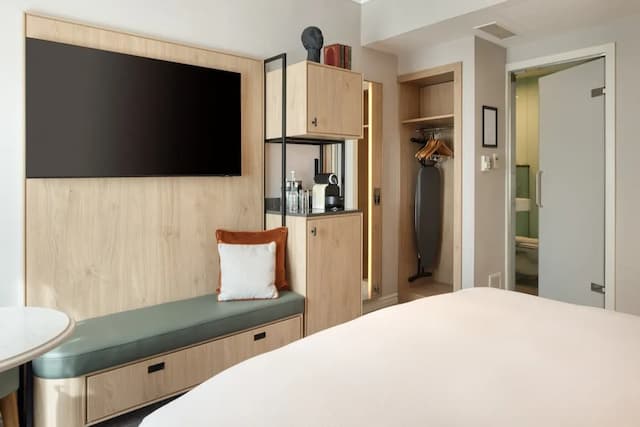 布魯姆斯伯里大使飯店-標準雙人房-3