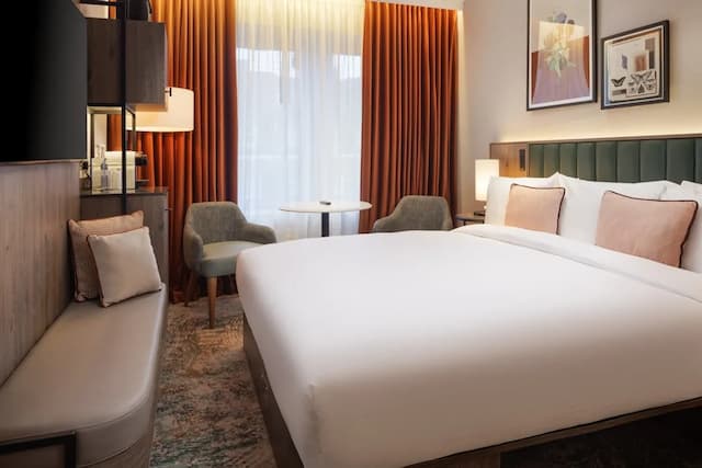 布魯姆斯伯里大使飯店-豪華雙人房-2