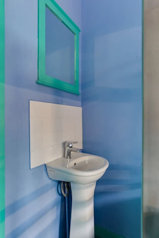 Clink 261 Hostel-Private 4-bed dorm Shared Facilities-6