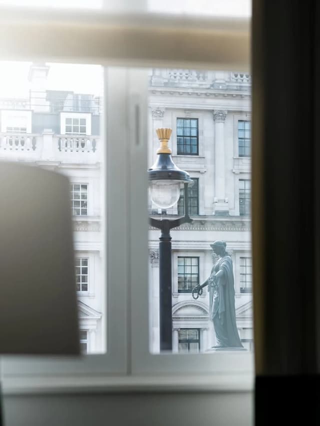 Sofitel London St James-套房, 1 张特大床 (Prestige, Separate Living Room)-6