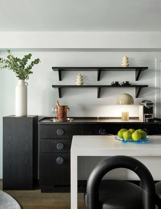 倫敦海洋康坦納勒弗酒店-River View Balcony Suite-5