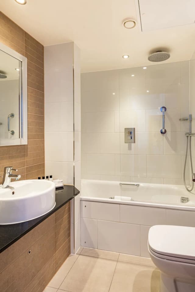 The Marble Arch Hotel, by Thistle-Standard Double Room-5