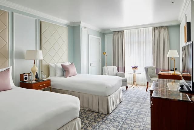 London Marriott Hotel Park Lane-Deluxe Room, 2 Twin Beds-1