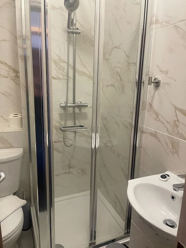 유나이티드 로지 호텔 & 아파트먼트-트리플룸-7