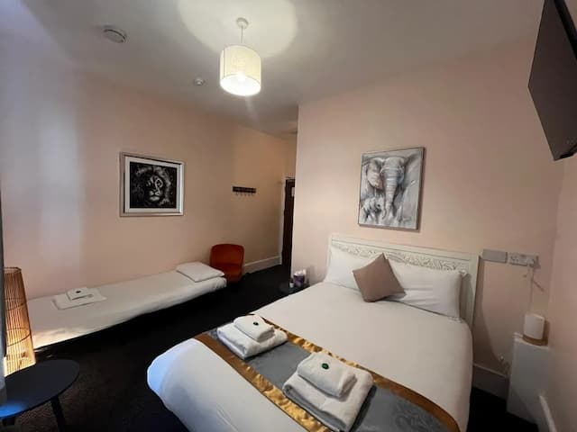 유나이티드 로지 호텔 & 아파트먼트-트리플룸-1