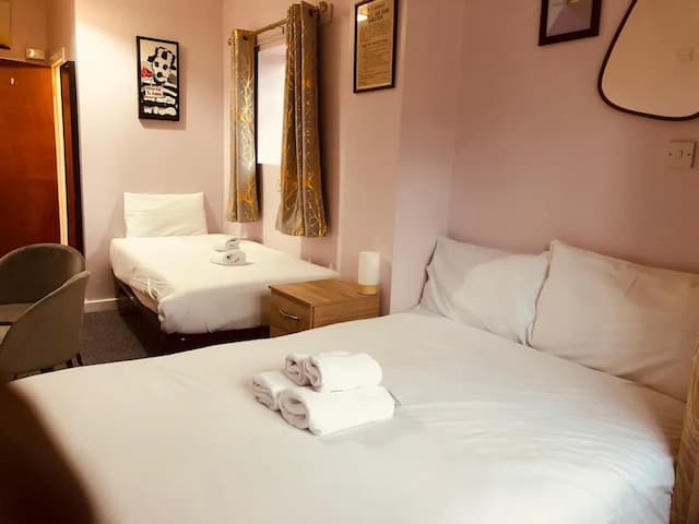 유나이티드 로지 호텔 & 아파트먼트-트리플룸-2