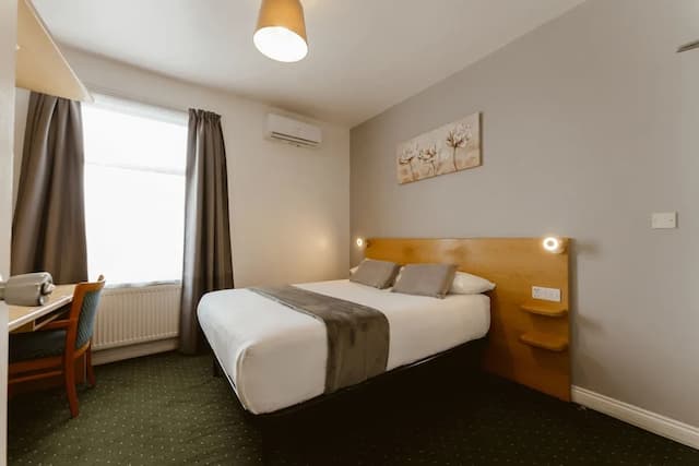 Star Hotel-Double Room-8