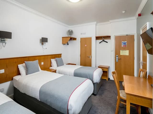 오요 타운하우스 뉴 잉글랜드, 런던 빅토리아-디럭스 트리플룸-4