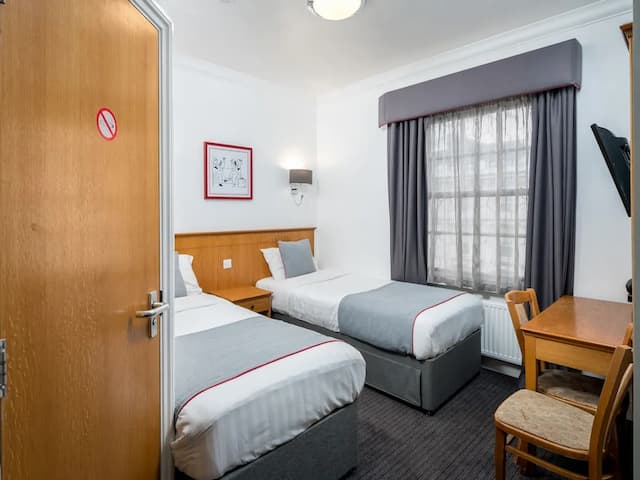 오요 타운하우스 뉴 잉글랜드, 런던 빅토리아-스탠다드 트윈룸-2