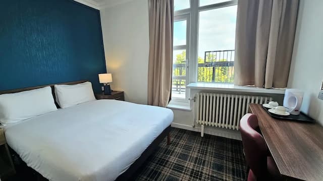 Hampstead Britannia Hotel-Standard Double Room-6