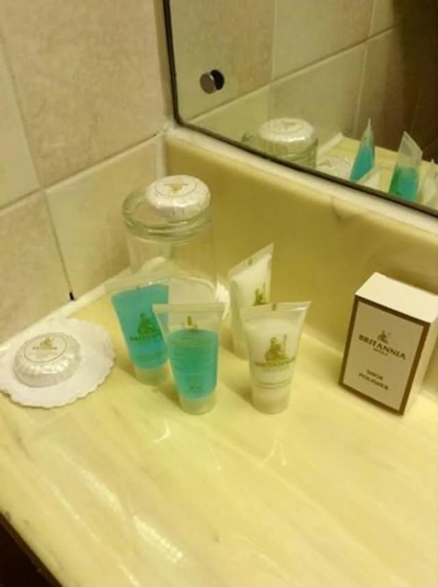 Hampstead Britannia Hotel-Standard Twin Room-2