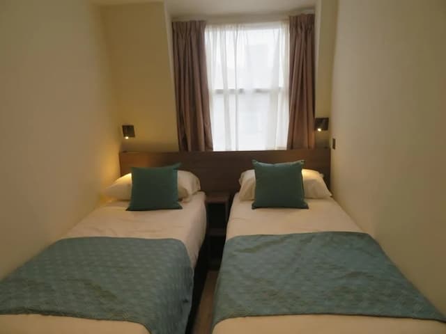 格倫代爾海德公園飯店-雙床房-8