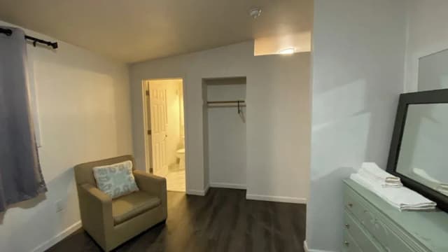 ゴールデンケントモーテル-デラックス スタジオスイート-3