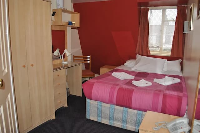 葛籣維爾飯店-雙人房-5