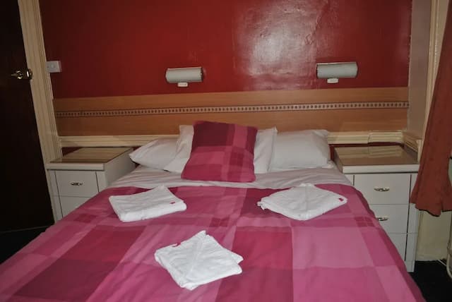 葛籣維爾飯店-雙人房-1