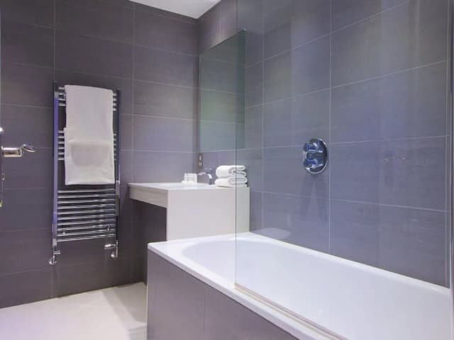 普特尼旅館飯店-經典雙人房-4