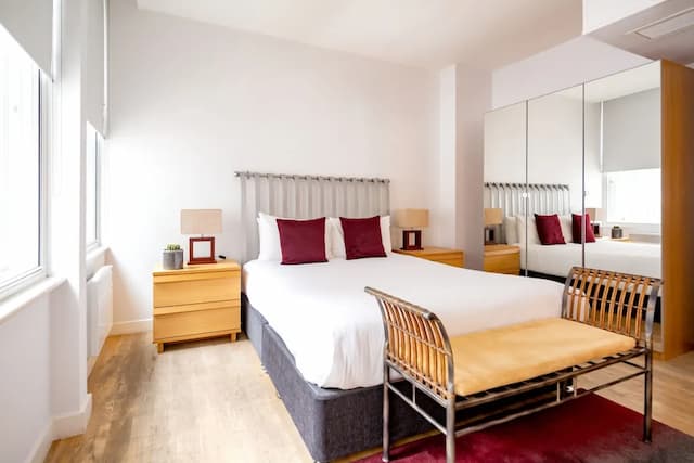 196 비숍스게이트-이그제큐티브 아파트, 침실 1개-1