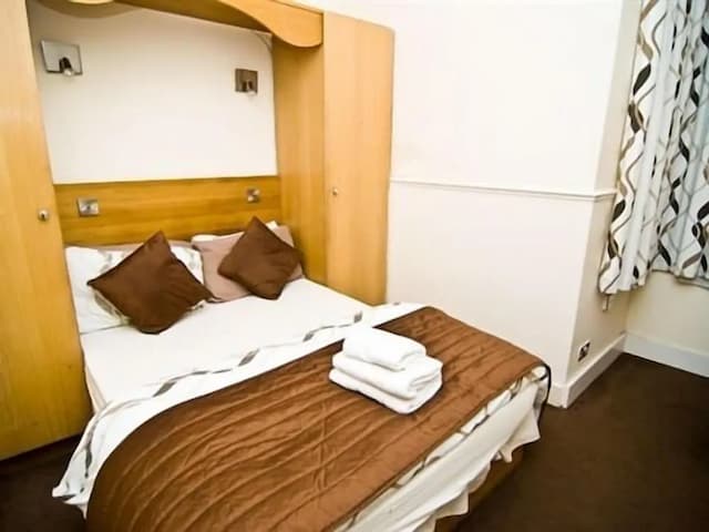 Skylark B&B-Double Room, Ensuite-3