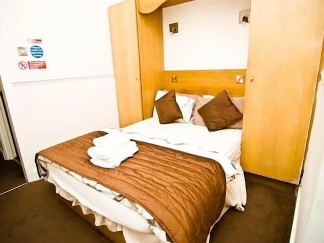 Skylark B&B-Double Room, Ensuite-6
