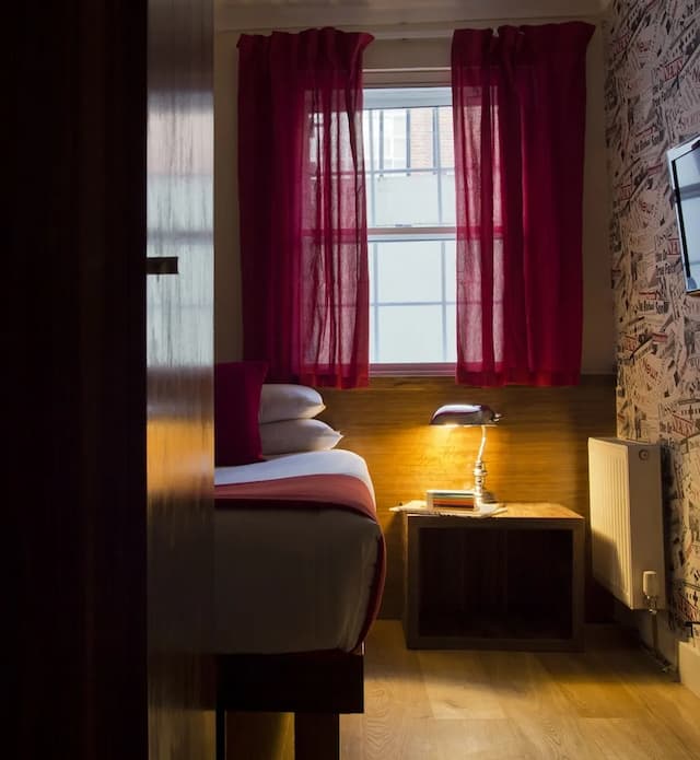 The California - London Kings Cross-Single Room-2