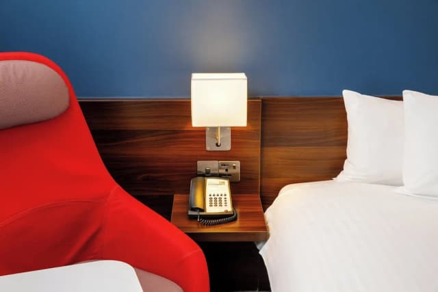 홀리데이 인 익스프레스 런던 - 엑셀 바이 IHG-스탠다드룸, 더블침대 1개 (with Free Hot Breakfast)-3