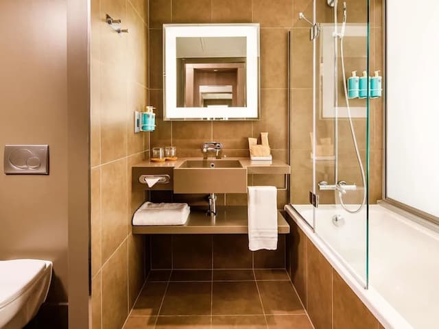 倫敦橋諾富特酒店-特級客房, 1 張加大雙人床及 1 張梳化床 (Executive)-6