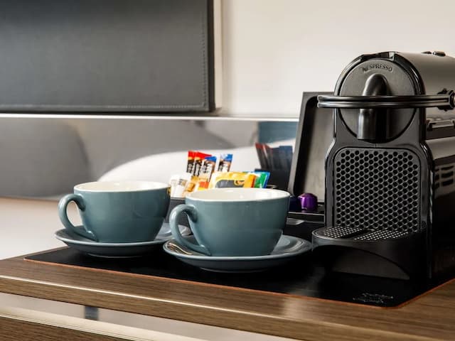 倫敦橋諾富特酒店-特級客房, 1 張加大雙人床及 1 張梳化床 (Executive)-4