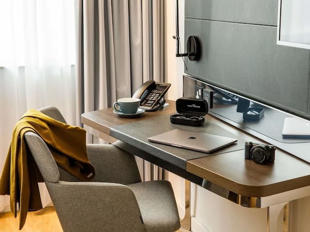 倫敦橋諾富特酒店-高級客房, 1 張加大雙人床及 1 張梳化床-3