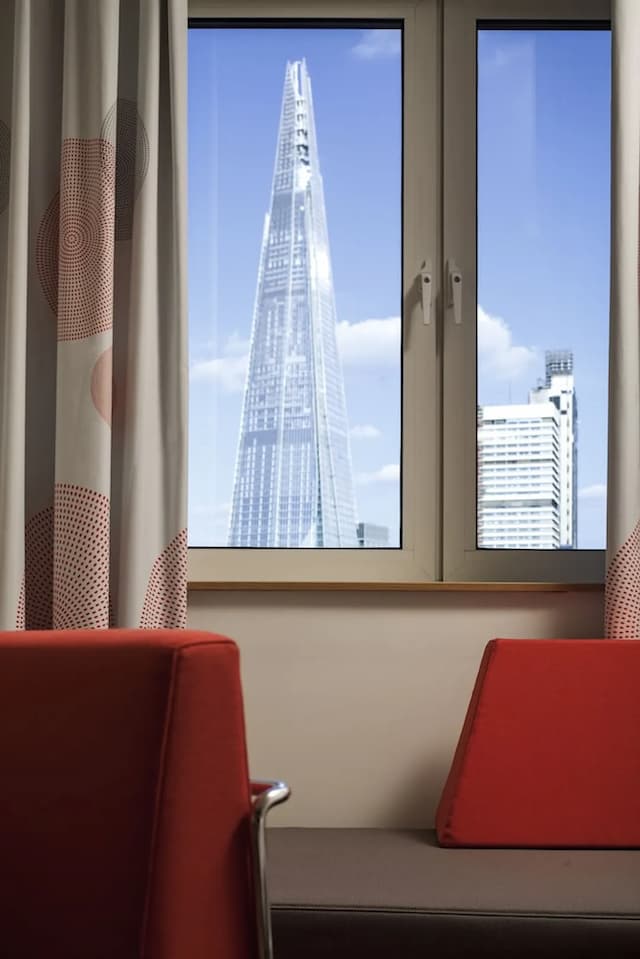 倫敦橋諾富特酒店-行政客房, 1 張加大雙人床及 1 張梳化床-1