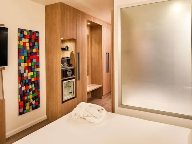 倫敦橋諾富特酒店-行政客房, 1 張加大雙人床及 1 張梳化床-4