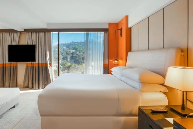 シェラトン ユニバーサル ホテル-ジュニア スイート キングベッド 1 台-1