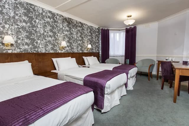 布萊克希斯克拉倫登飯店-四人房-1