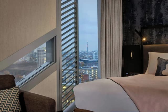 蒙卡爾姆東 - 傲途格精選飯店-客房, 1 張加大雙人床-5