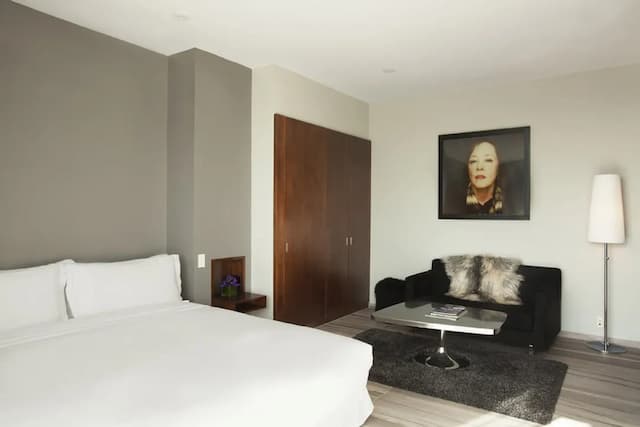 호텔 온 리빙턴-프리미엄룸, 침실 1개, 욕조, 시내 전망-2