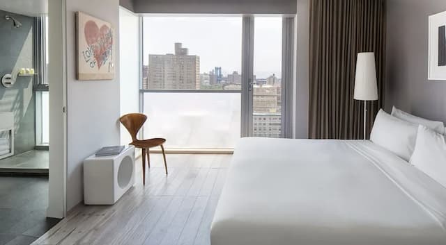 호텔 온 리빙턴-프리미엄룸, 침실 1개, 욕조, 시내 전망-1