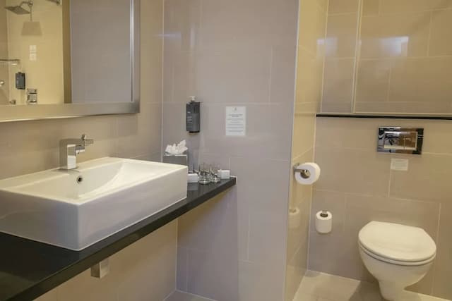 The Crown London-Executive Room, 1 Double Bed, Non Smoking-7